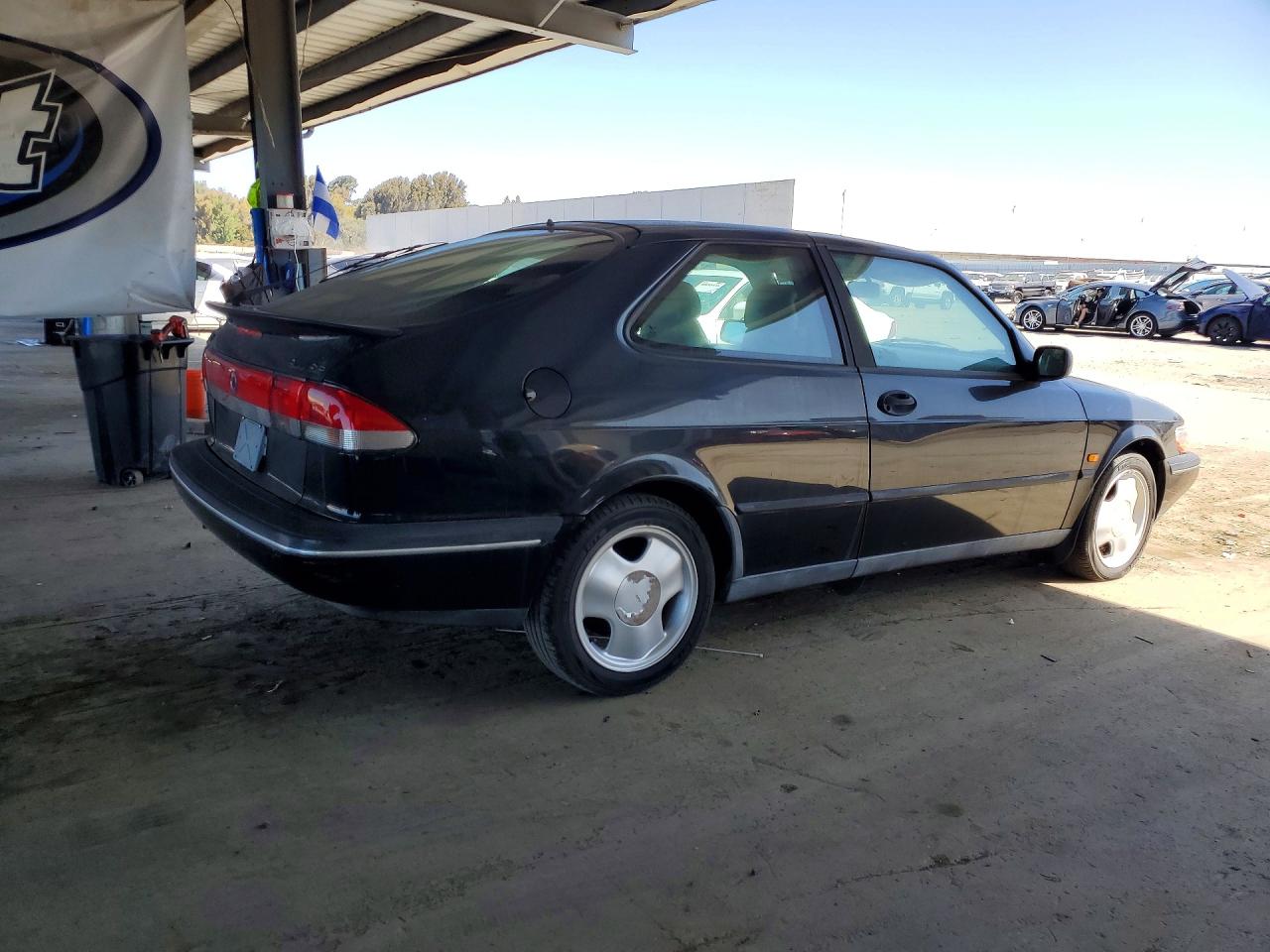 YS3DF38N6T2042238 · 1996 SAAB 900 · 3/12
