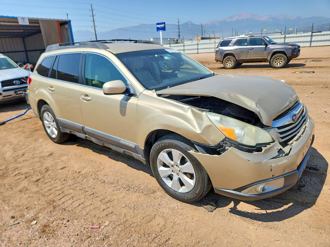 4S4BRBCC0A3349767 · 2010 SUBARU OUTBACK · 4/12