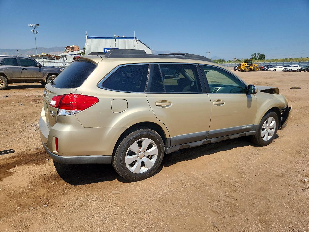 4S4BRBCC0A3349767 · 2010 SUBARU OUTBACK · 3/12