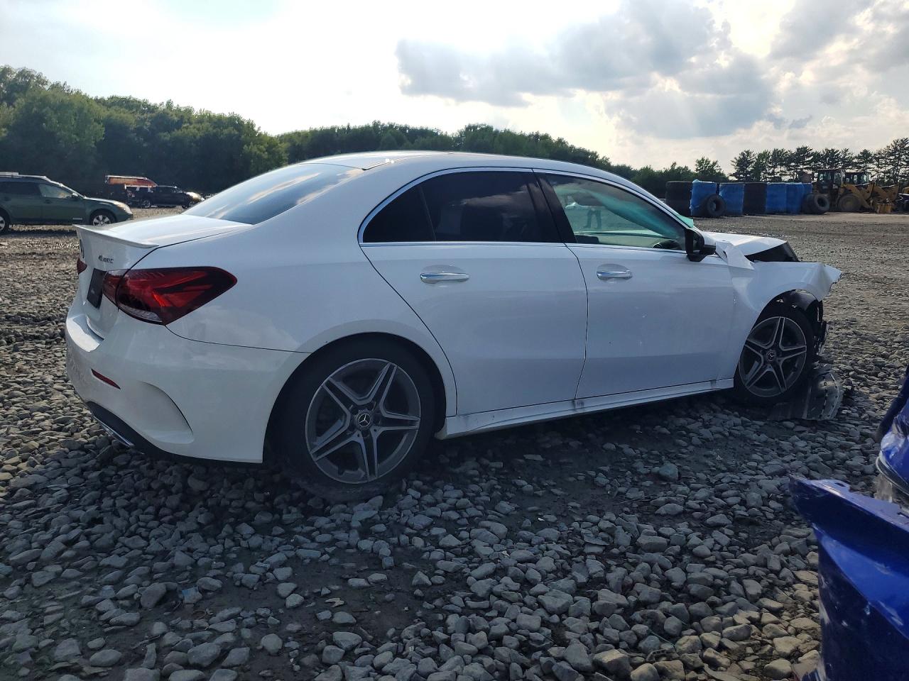 W1K3G4FB1MJ286875 · 2021 MERCEDES-BENZ A · 3/12