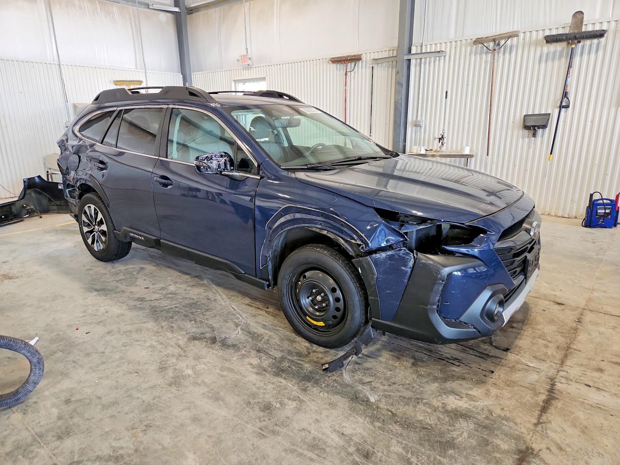 4S4BTGND6R3107548 · 2024 SUBARU OUTBACK · 4/13
