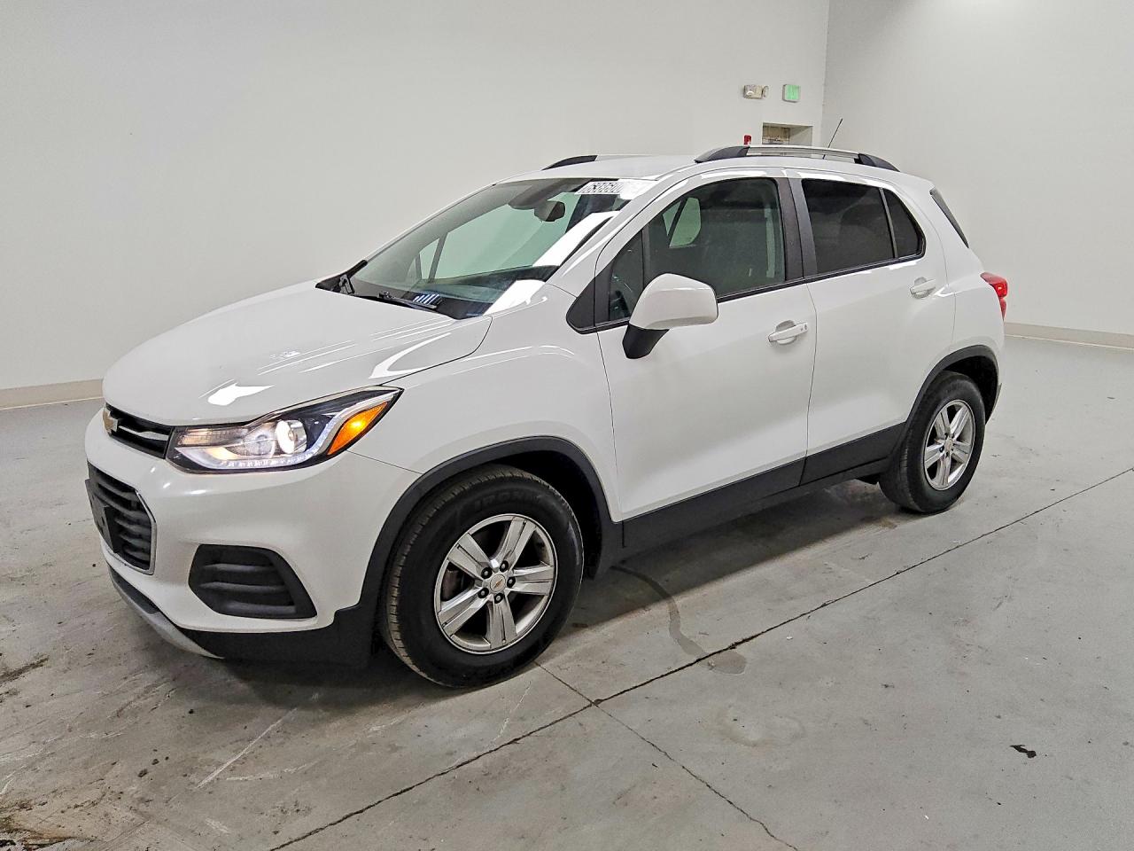 KL7CJLSB2MB347024 · 2021 CHEVROLET TRAX