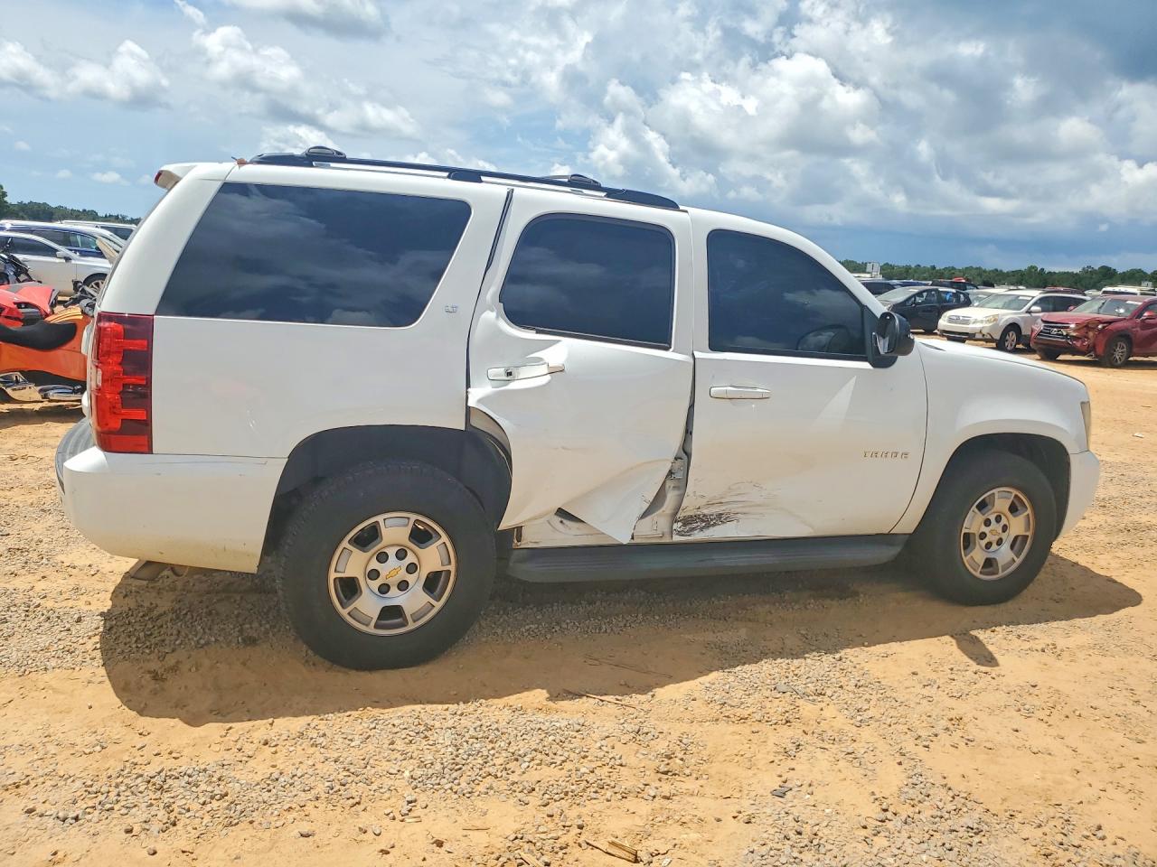 1GNUCBE04AR108185 · 2010 CHEVROLET TAHOE · 3/12