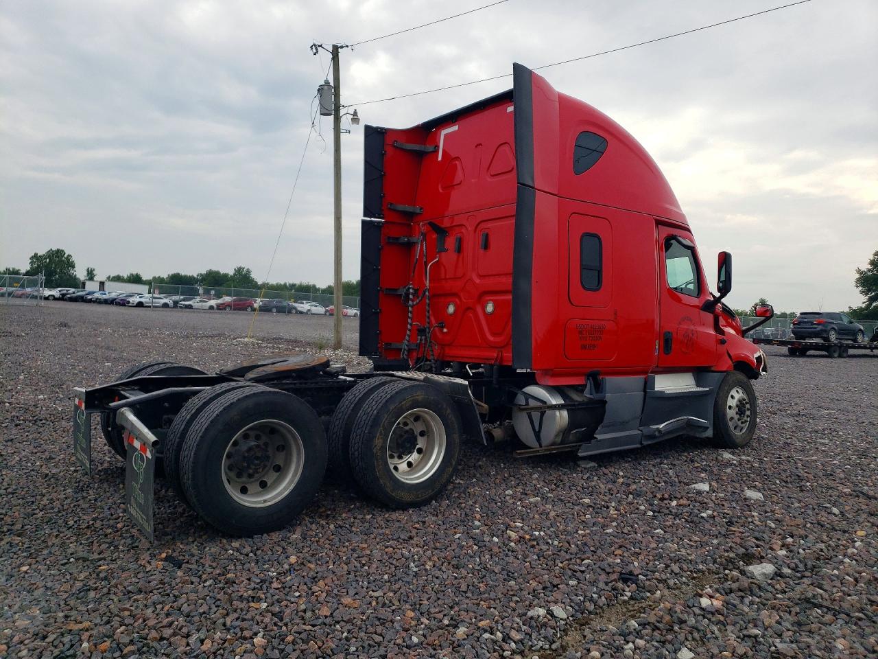 3AKJHHDR0KSKE1961 · 2019 FREIGHTLINER CASCADIA 126 · 3/14