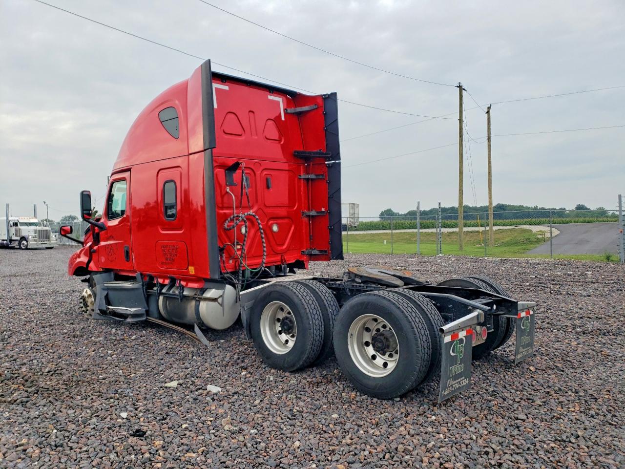 3AKJHHDR0KSKE1961 · 2019 FREIGHTLINER CASCADIA 126 · 2/14