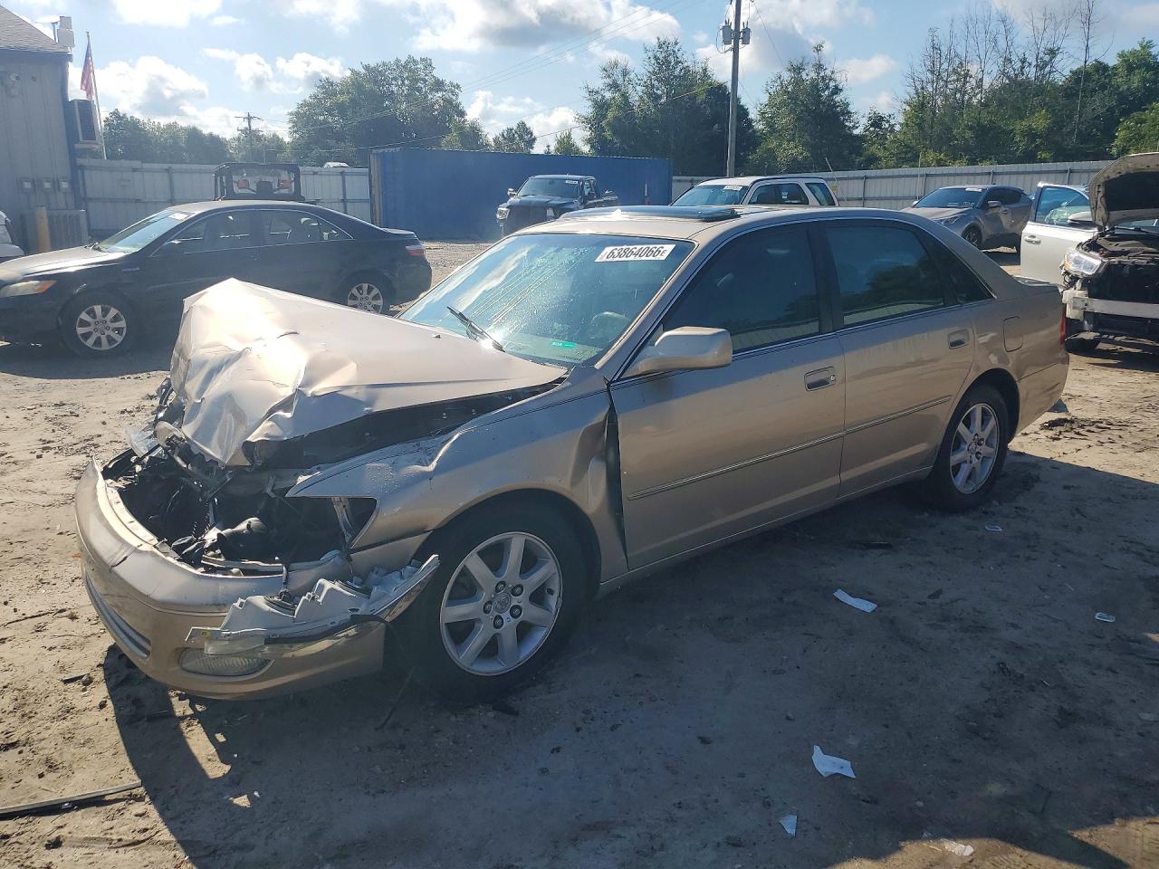 4T1BF28B92U199792 · 2002 TOYOTA AVALON