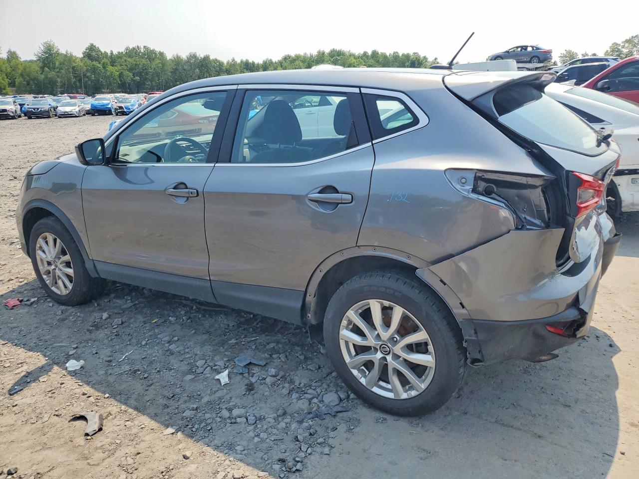 JN1BJ1AW8MW436891 · 2021 NISSAN ROGUE SPORT · 2/13