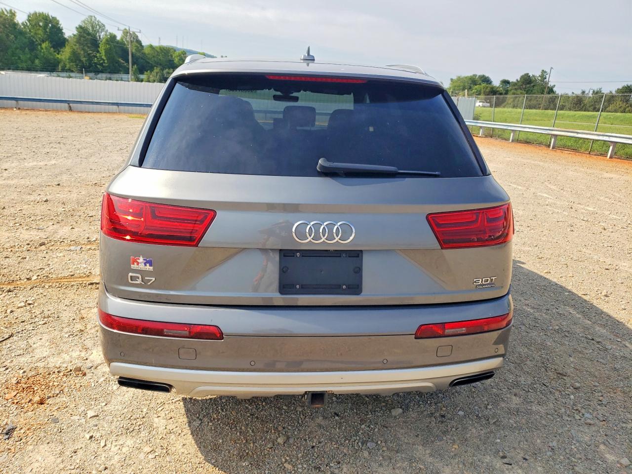 WA1LAAF74HD051035 · 2017 AUDI Q7 · 6/13