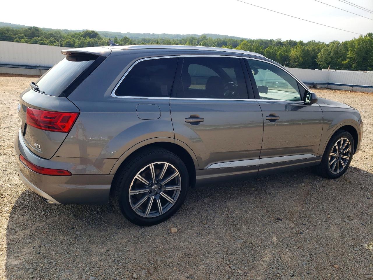 WA1LAAF74HD051035 · 2017 AUDI Q7 · 3/13