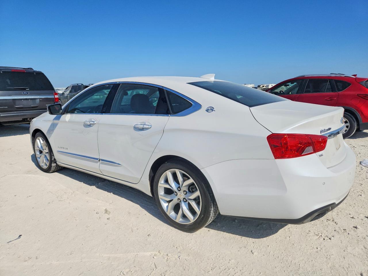 1G1165S37FU146557 · 2015 CHEVROLET IMPALA · 2/12