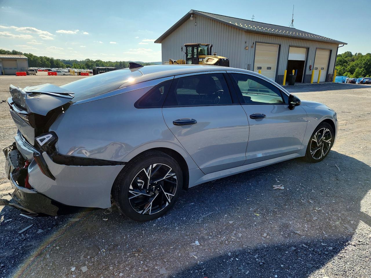 KNAG64J71S5385703 · 2025 KIA K5 · 3/12