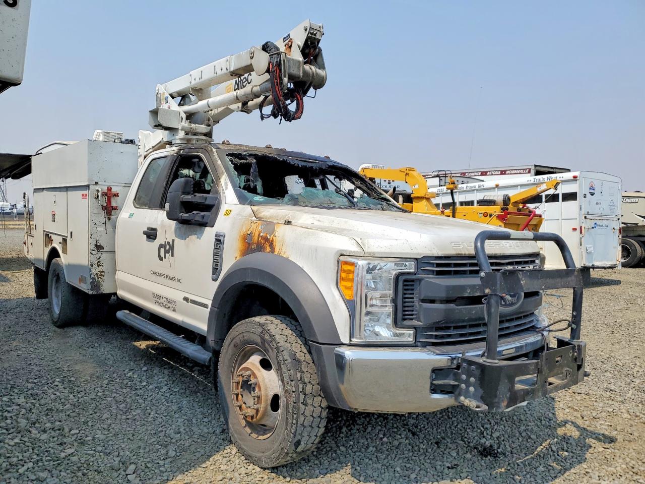 1FD0X5HT7HED20207 · 2017 FORD F550 · 4/13