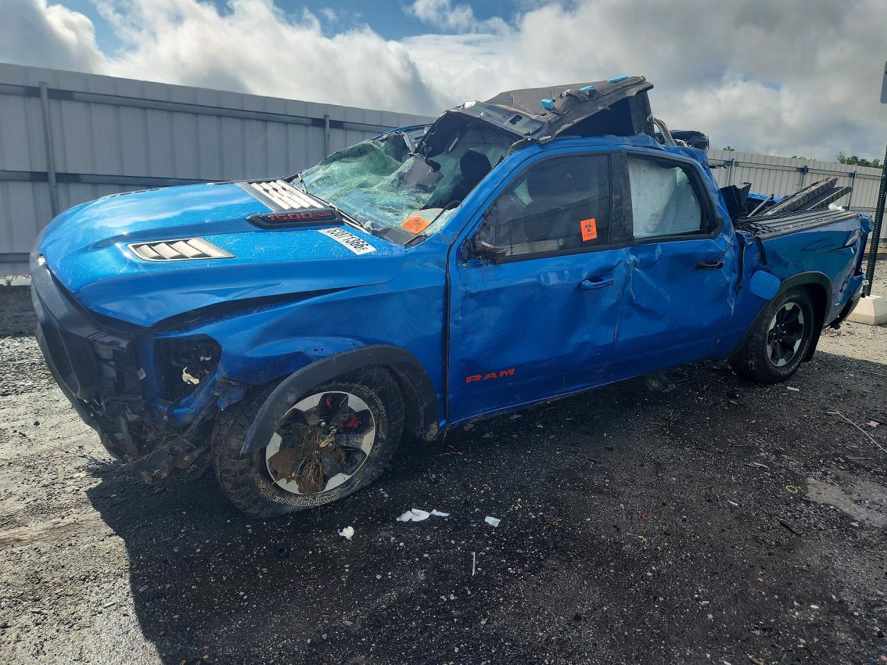 1C6SRFLT2NN319246 · 2022 RAM 1500