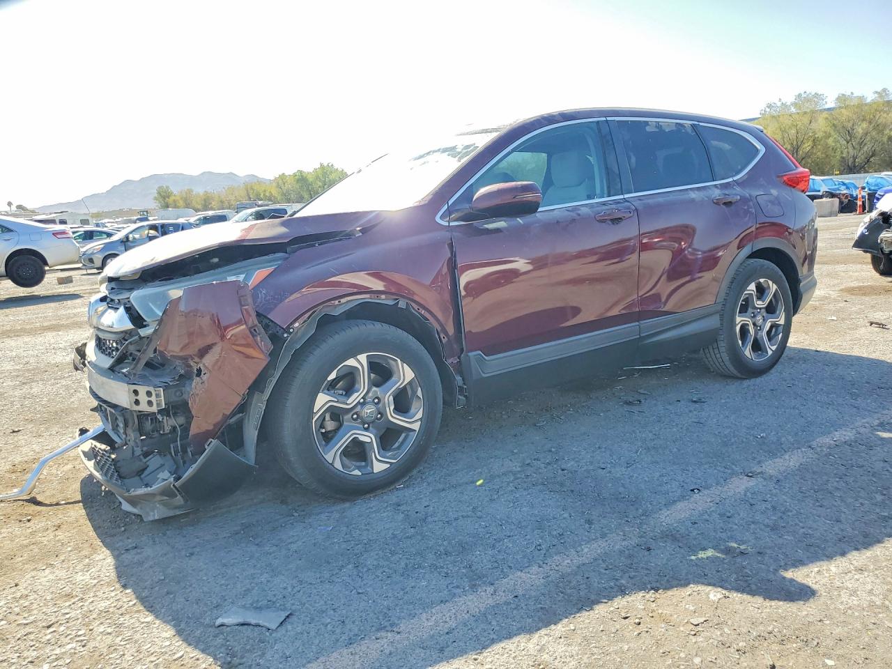 7FARW1H50JE010563 · 2018 HONDA CR-V