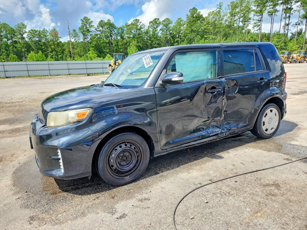 JTLZE4FE9EJ064417 · 2014 SCION XB