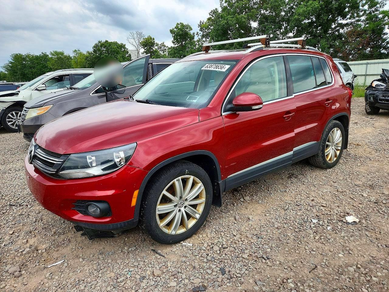 WVGBV7AX4FW098949 · 2015 VOLKSWAGEN TIGUAN