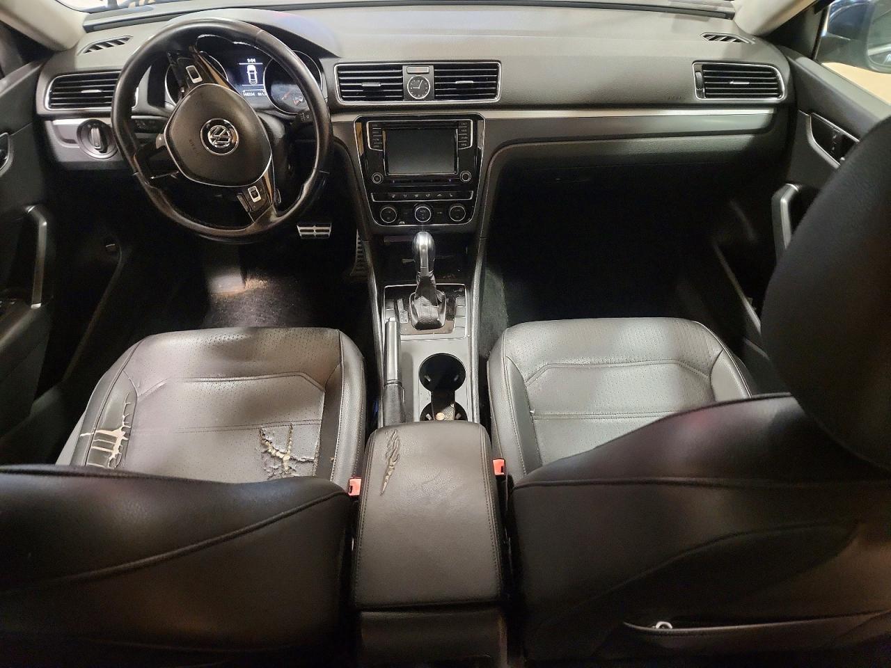 1VWDT7A39HC044175 · 2017 VOLKSWAGEN PASSAT · 8/12