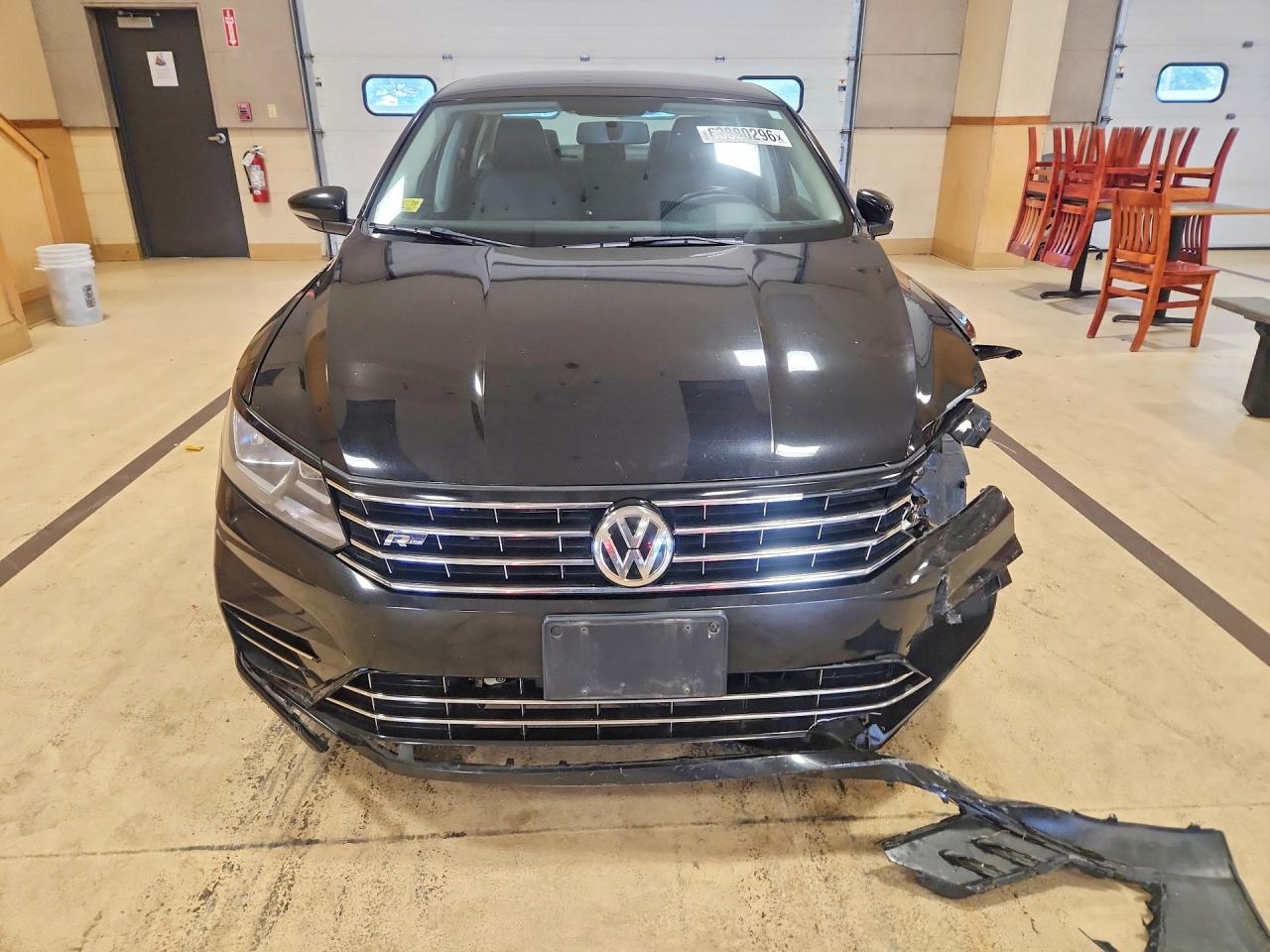 1VWDT7A39HC044175 · 2017 VOLKSWAGEN PASSAT · 5/12