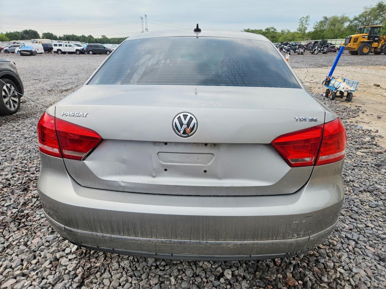 1VWBN7A37DC112002 · 2013 VOLKSWAGEN PASSAT · 6/12