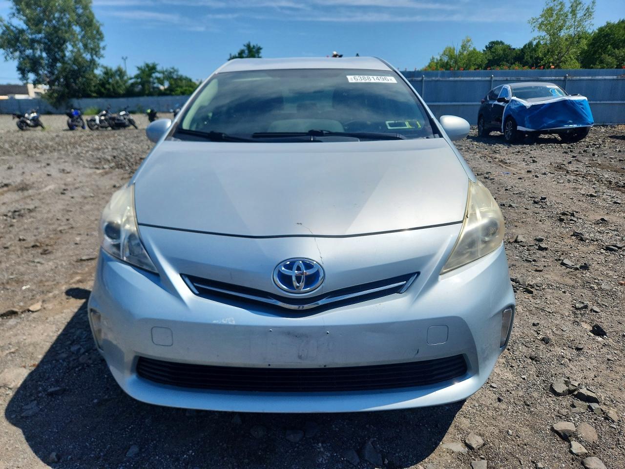 JTDZN3EU0D3278195 · 2013 TOYOTA PRIUS V · 5/12