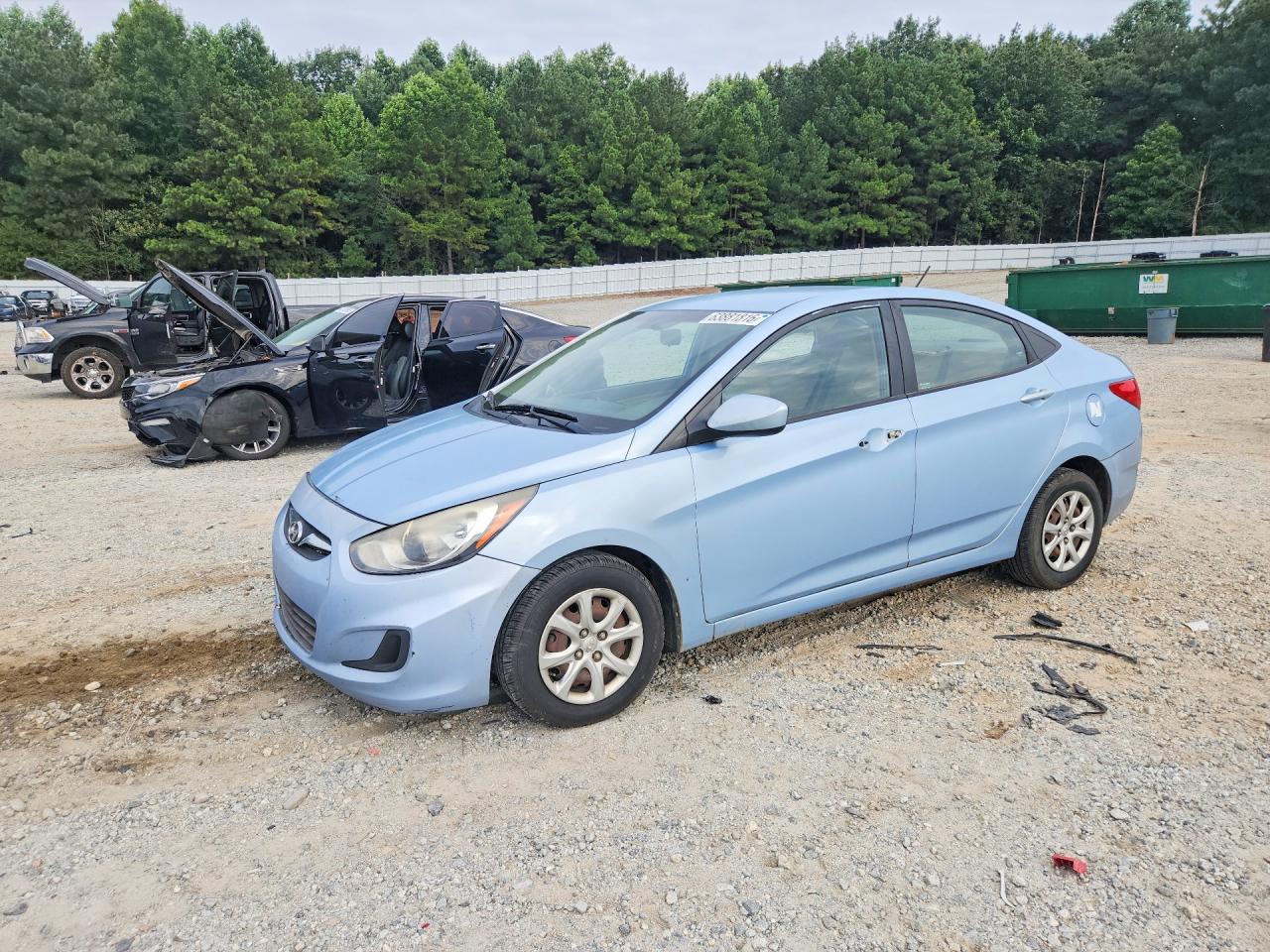 KMHCT4AE4DU446426 · 2013 HYUNDAI ACCENT