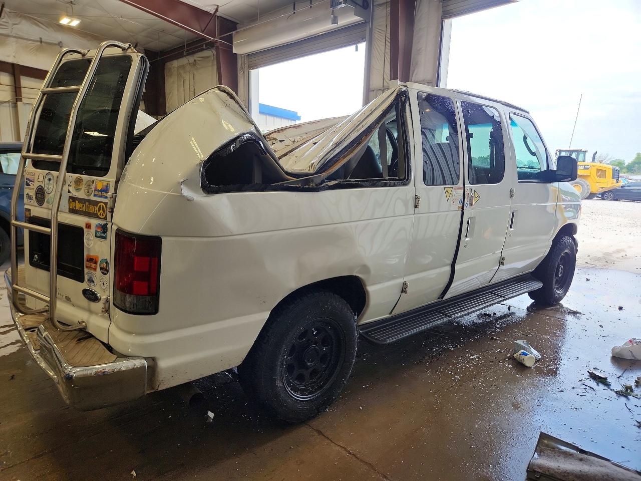 1FBNE31L74HA11803 · 2004 FORD ECONOLINE · 3/13
