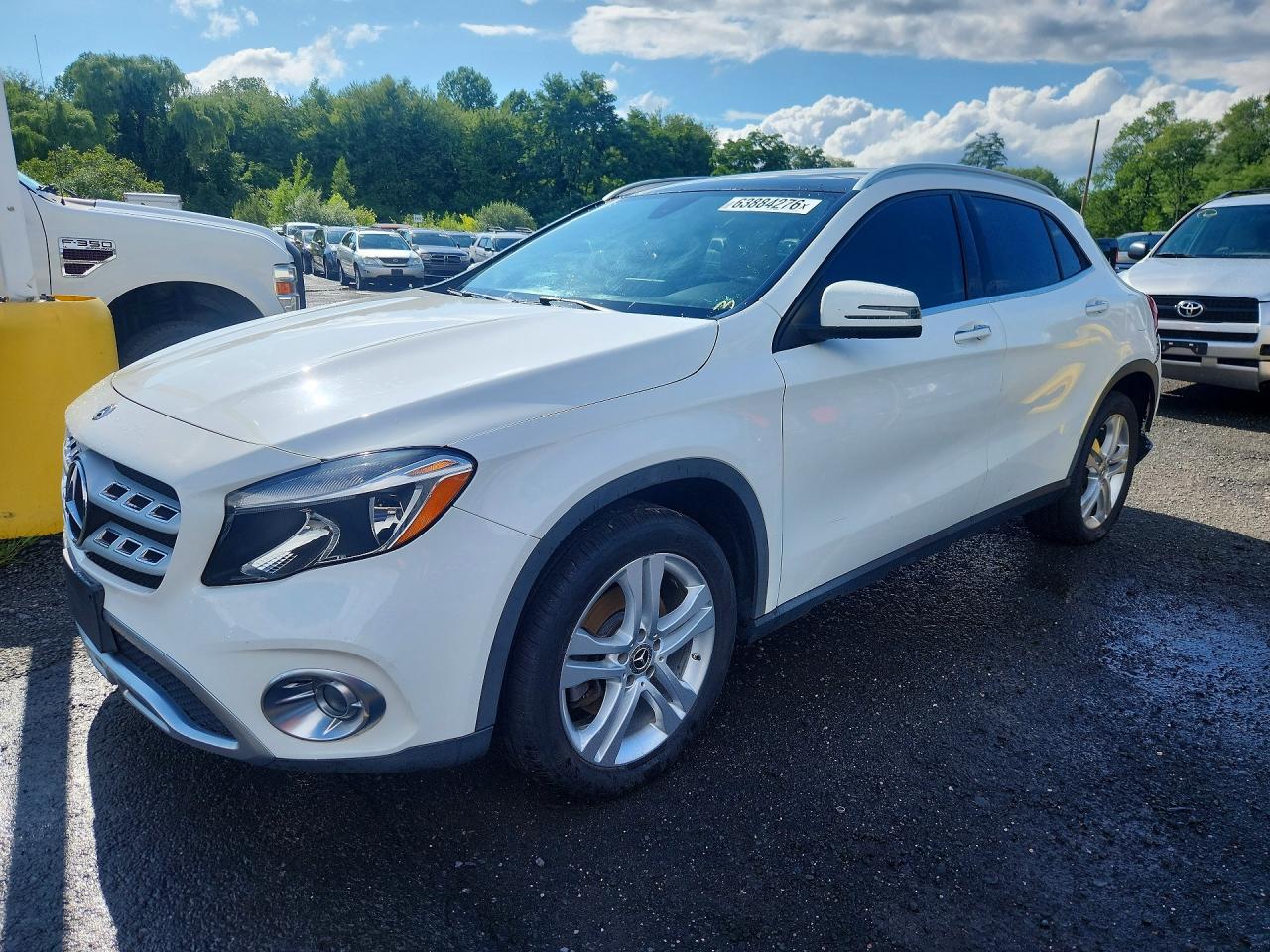 WDCTG4GB8JJ506124 · 2018 MERCEDES-BENZ GLA