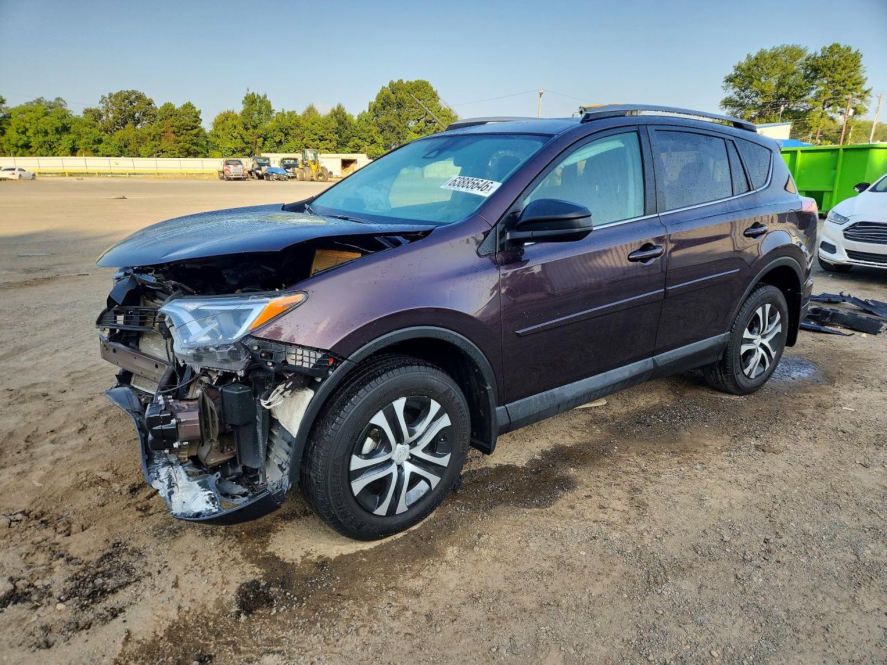 2T3ZFREV6HW372786 · 2017 TOYOTA RAV4