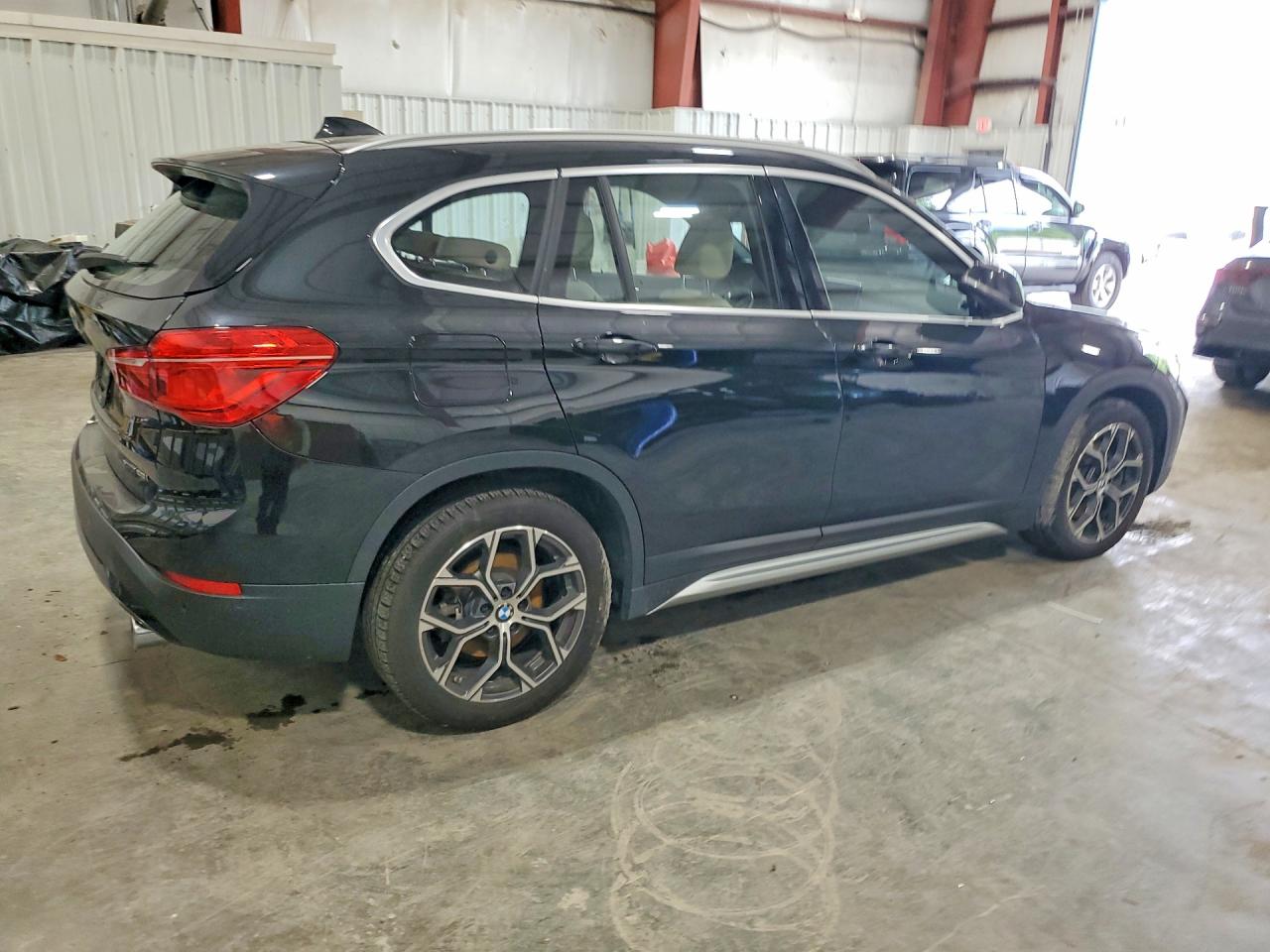 WBXJG9C0XM5S23755 · 2021 BMW X1 · 3/12