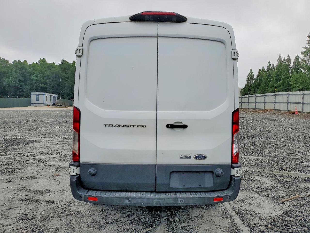 1FTYR2CM9JKB54098 · 2018 FORD TRANSIT · 6/13