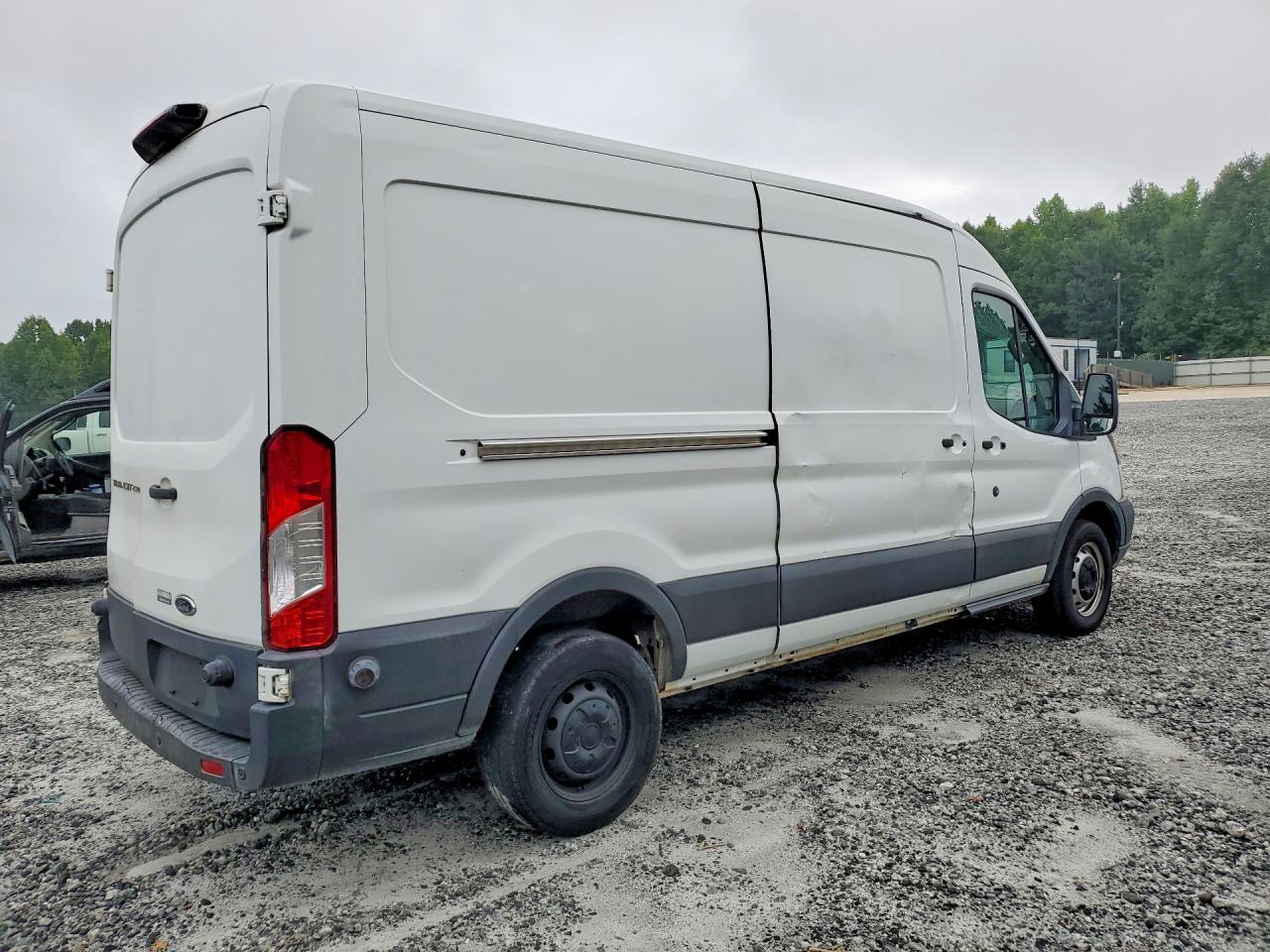 1FTYR2CM9JKB54098 · 2018 FORD TRANSIT · 3/13