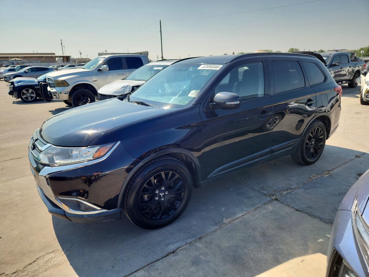 JA4AD3A32JZ021989 · 2018 MITSUBISHI OUTLANDER