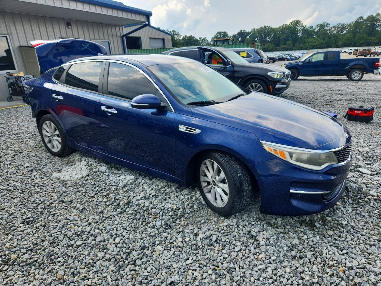 5XXGT4L32HG172625 · 2017 KIA OPTIMA · 4/12