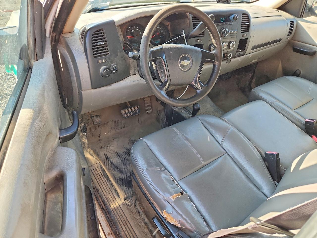 1GCNKPEX5DZ284998 · 2013 CHEVROLET SILVERADO · 8/12