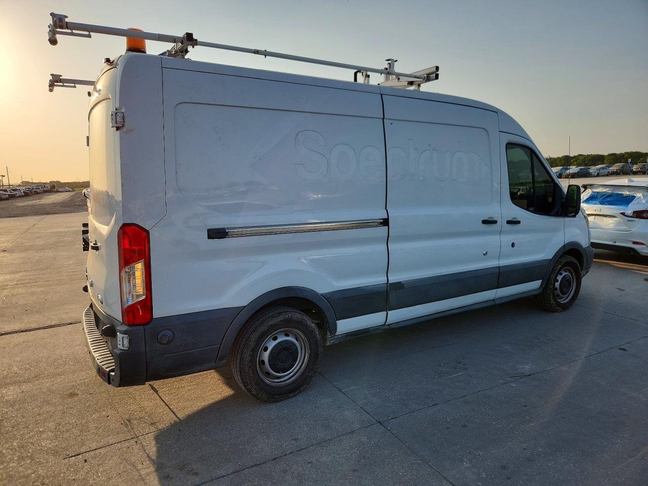 1FTNE2CVXFKA73111 · 2015 FORD TRANSIT · 3/14