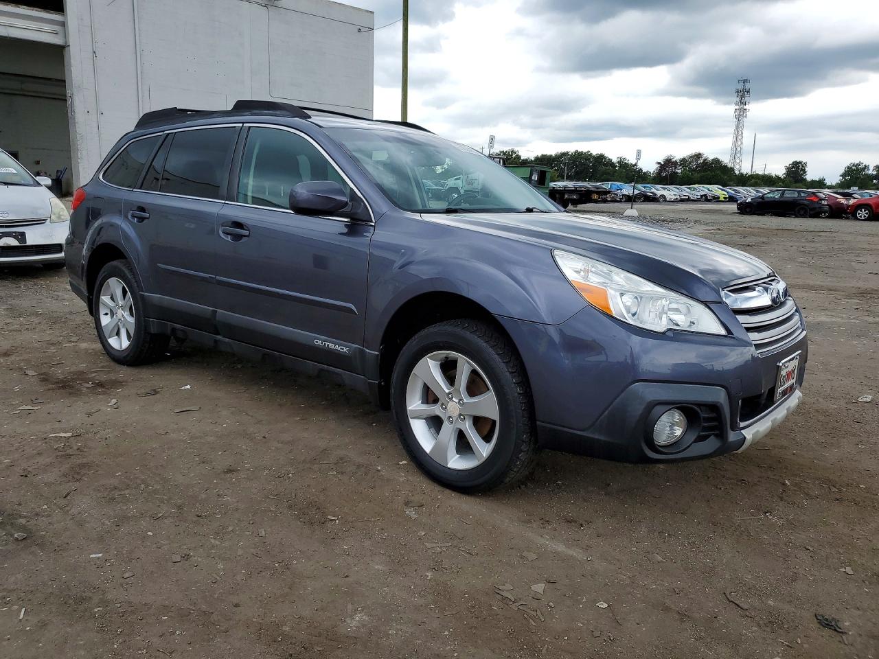 4S4BRCDC6E3241387 · 2014 SUBARU OUTBACK · 4/13