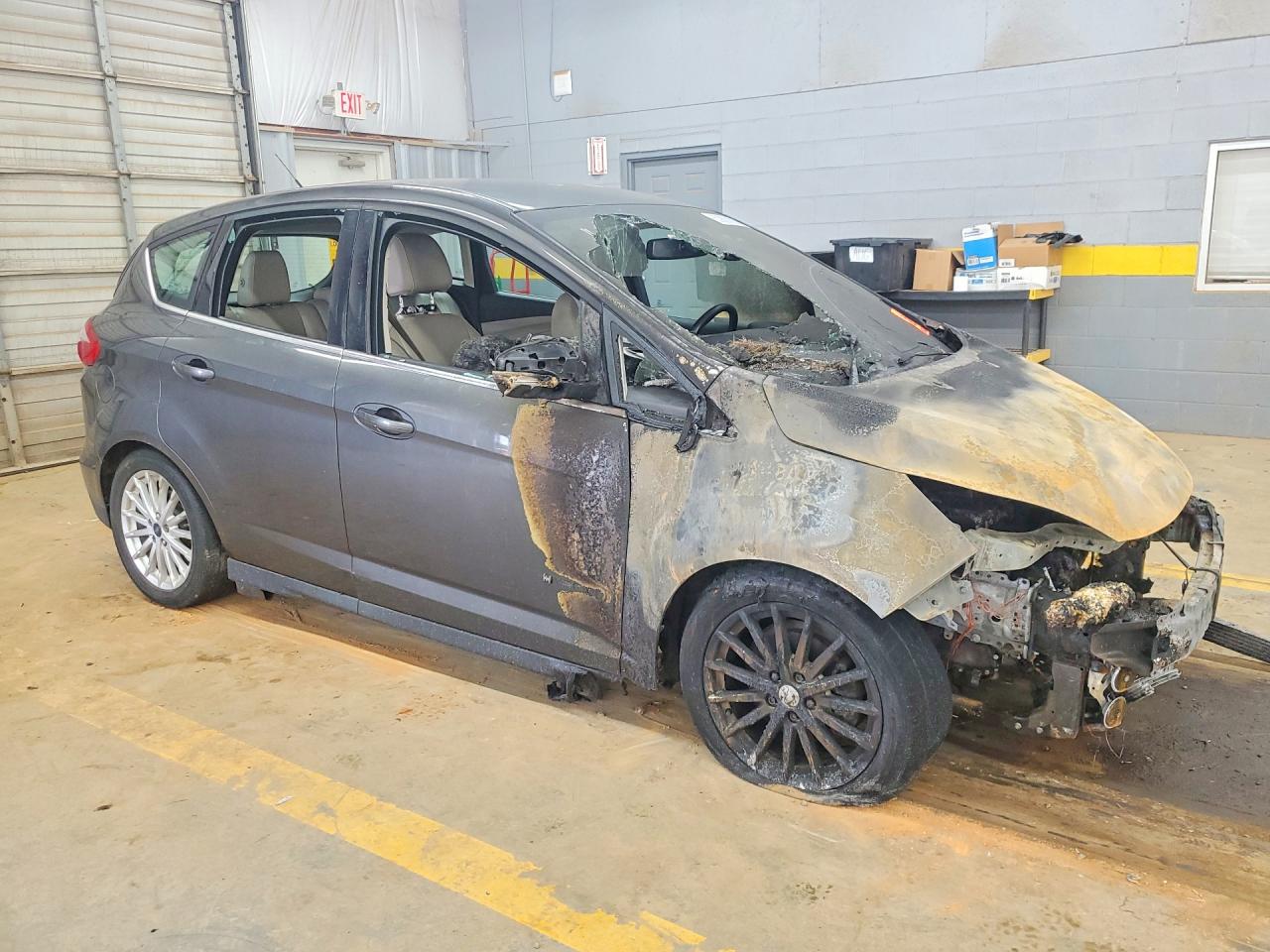 1FADP5BU1GL108247 · 2016 FORD C-MAX · 4/12