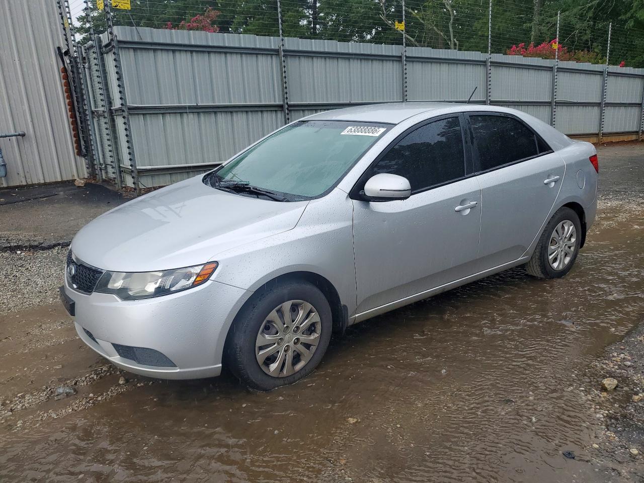 KNAFU4A22D5696582 · 2013 KIA FORTE