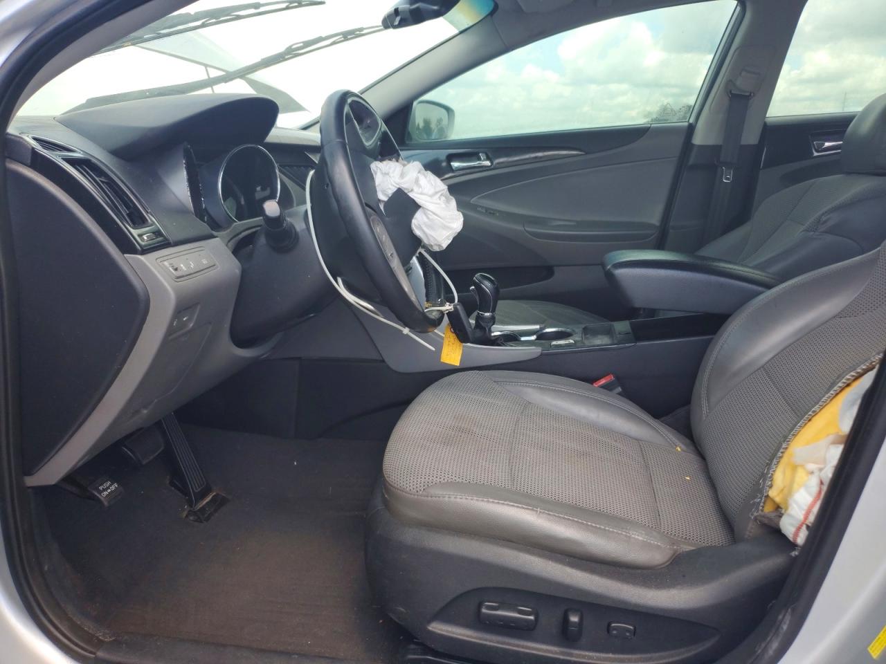 5NPEC4AC8EH875284 · 2014 HYUNDAI SONATA · 7/13