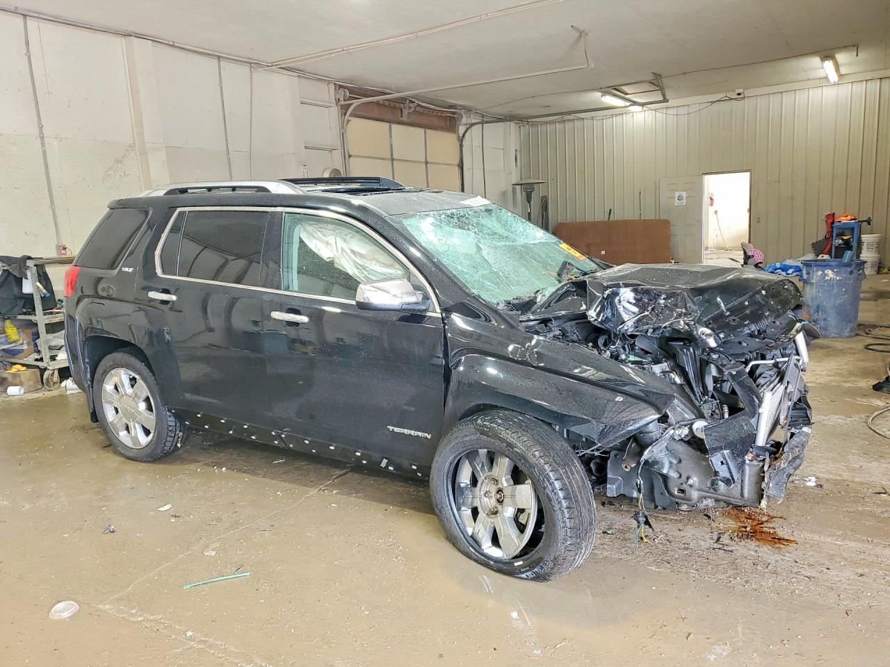2CTFLWE50B6320720 · 2011 GMC TERRAIN · 4/14