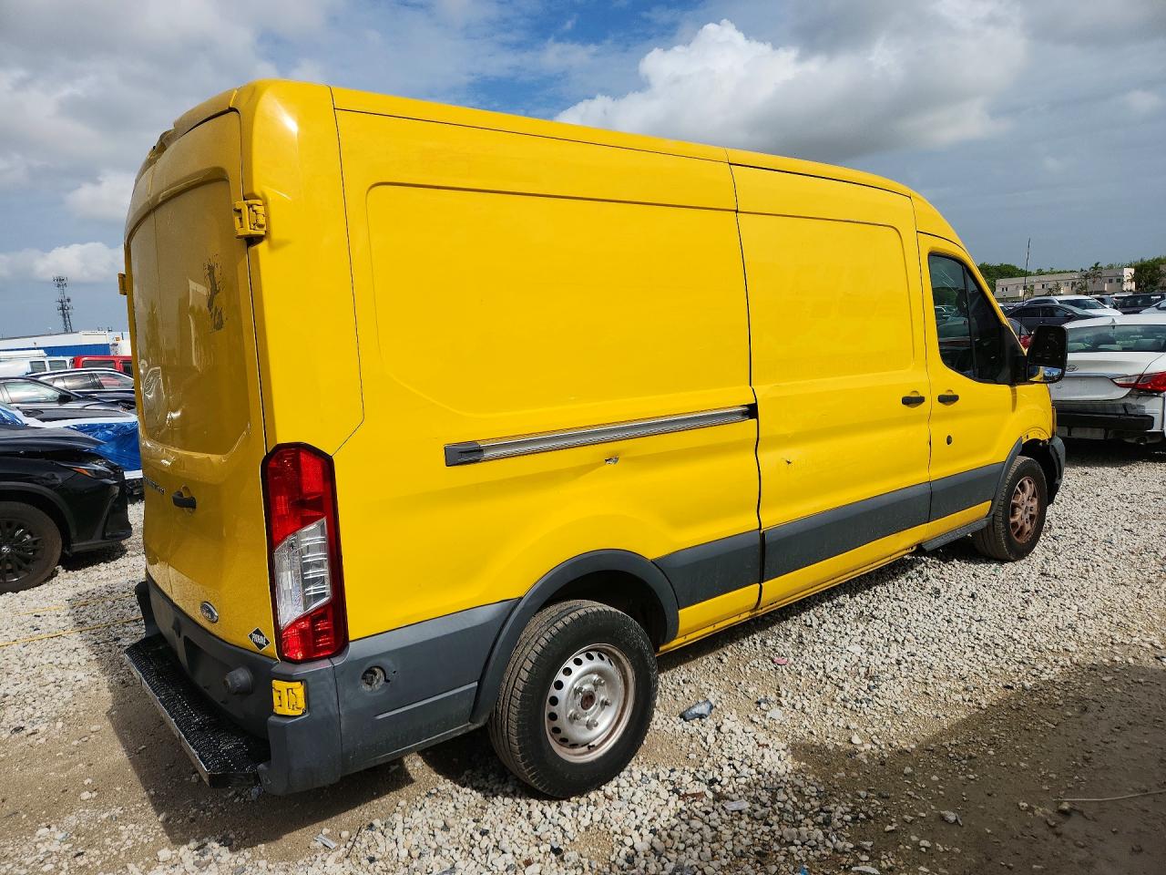 1FTYR2CM7GKA59029 · 2016 FORD TRANSIT · 3/13
