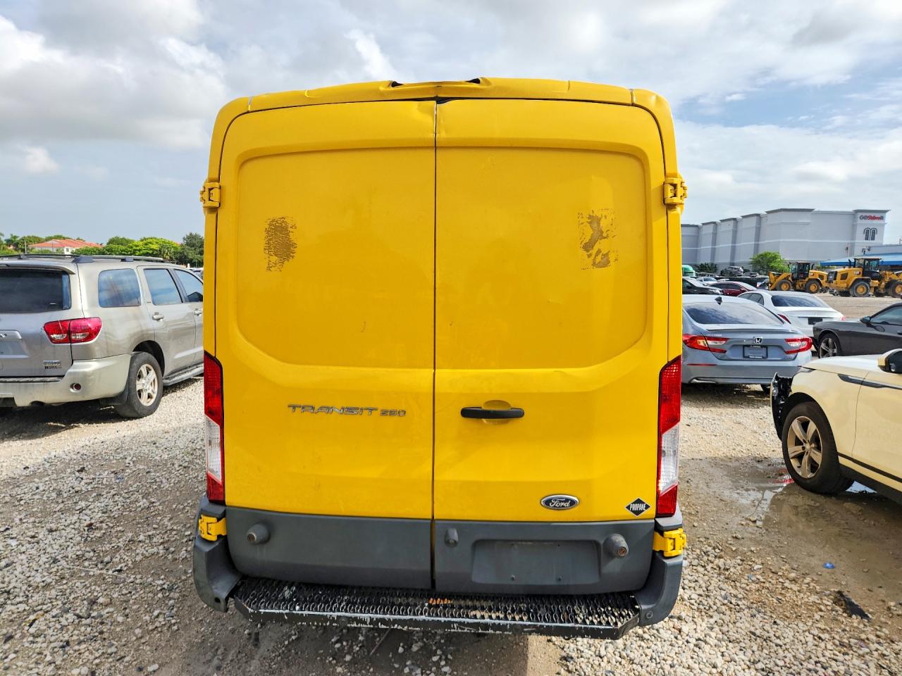 1FTYR2CM7GKA59029 · 2016 FORD TRANSIT · 6/13