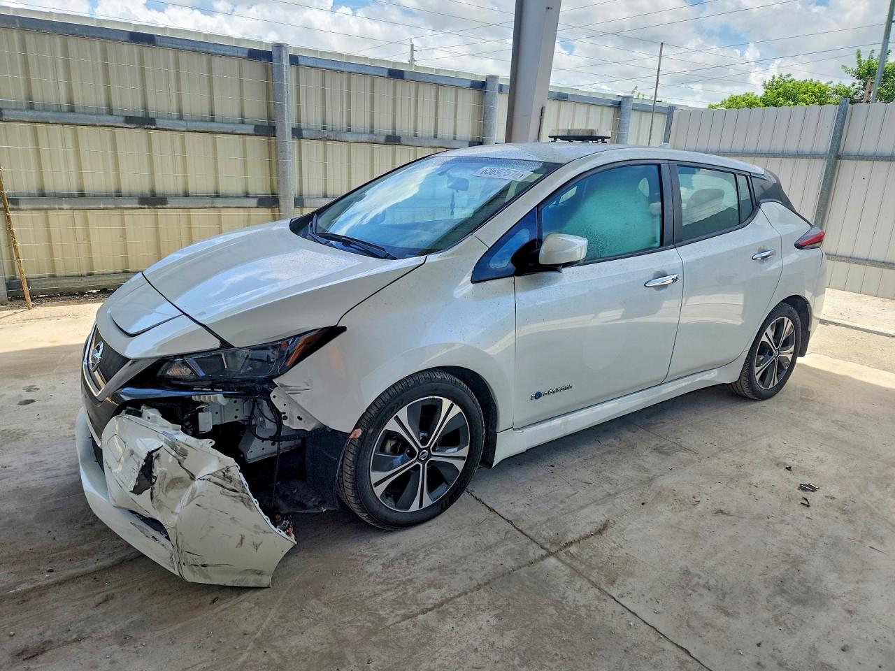 1N4AZ1CP8KC321607 · 2019 NISSAN LEAF