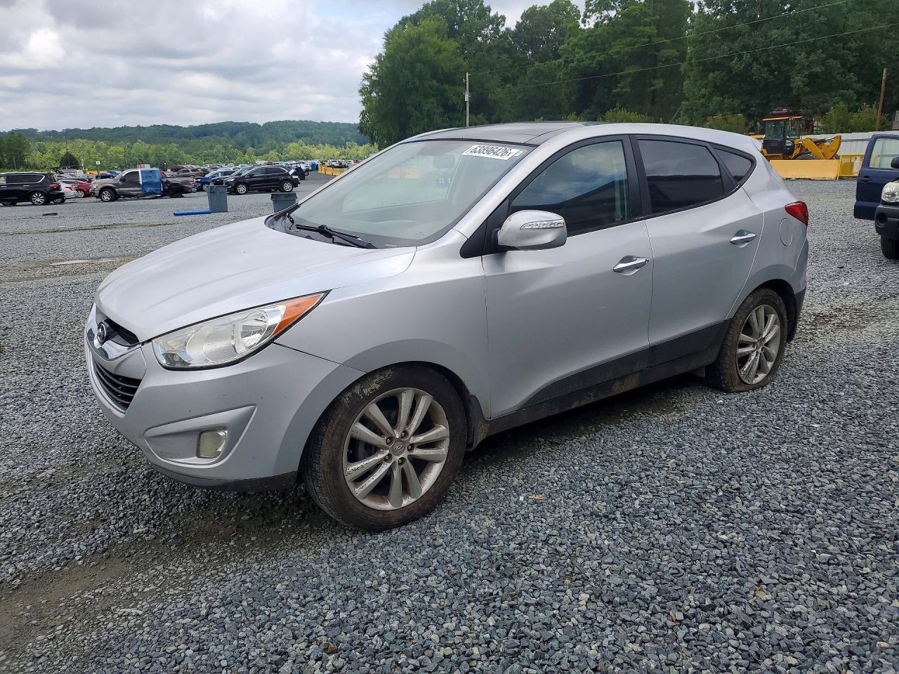 2010 HYUNDAI TUCSON
