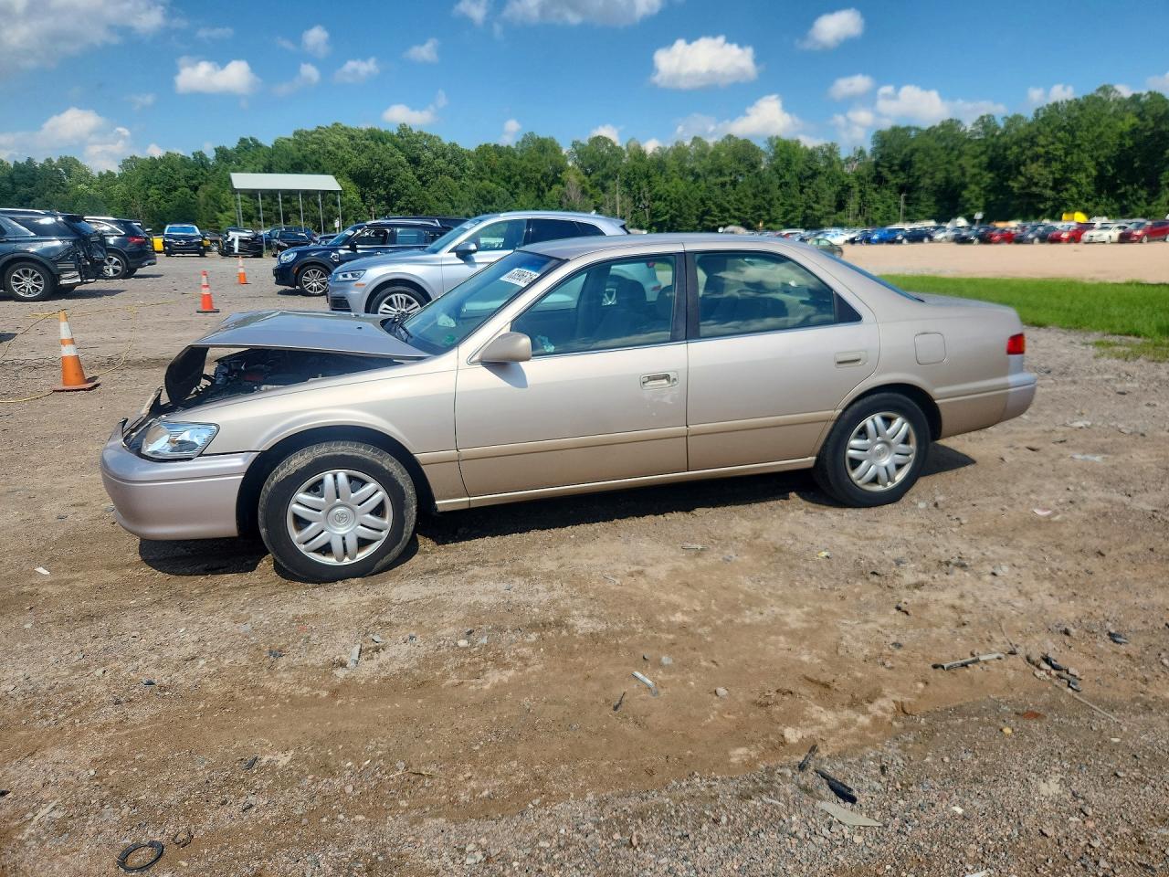 4T1BG22K21U767935 · 2001 TOYOTA CAMRY