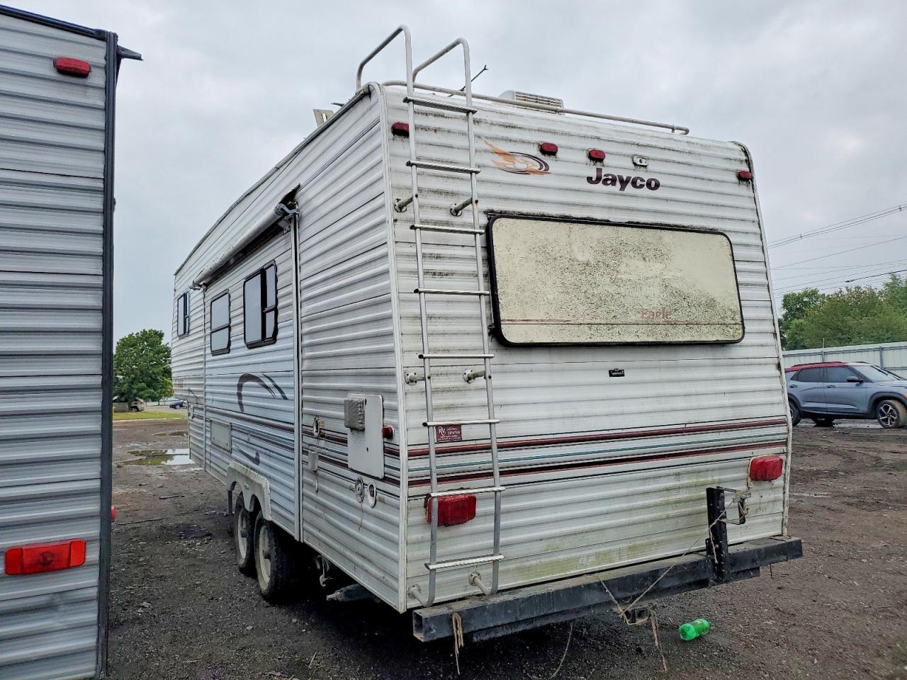 1UJCJ02NXX5L10334 · 1999 JAYCO RV TRAILER · 3/10