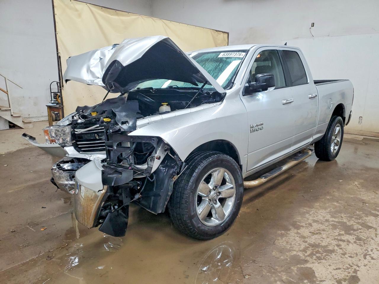 1C6RR7GG5JS310540 · 2018 RAM 1500
