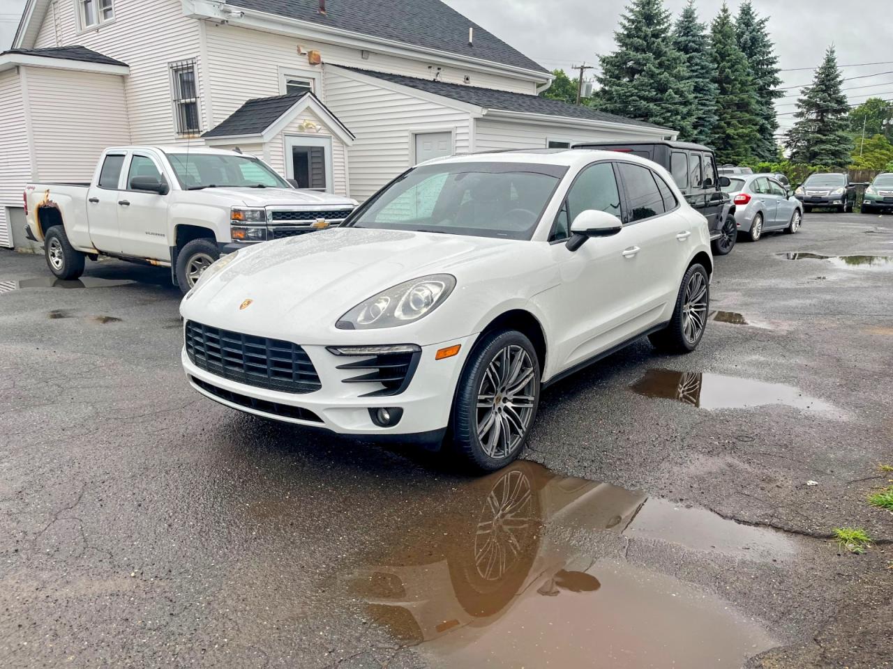 WP1AB2A59FLB63160 · 2015 PORSCHE MACAN