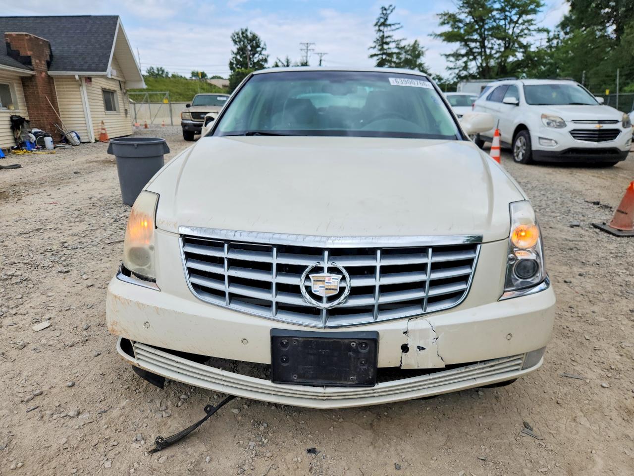 1G6KD57Y58U201163 · 2008 CADILLAC DTS · 5/13