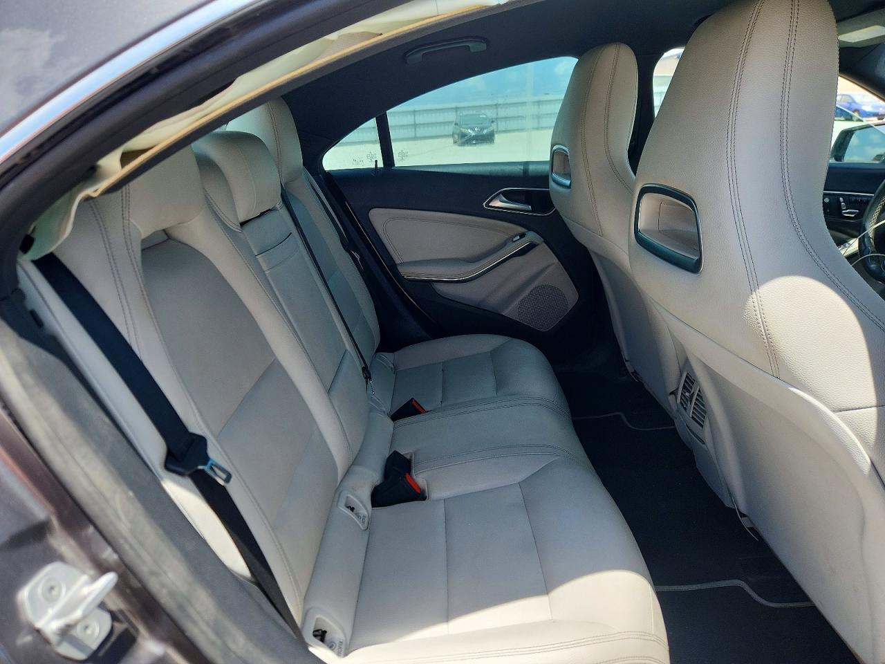 WDDSJ4EB7HN496684 · 2017 MERCEDES-BENZ CLA · 10/12